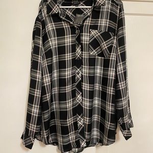 Black and white plaid button up - torrid size 3